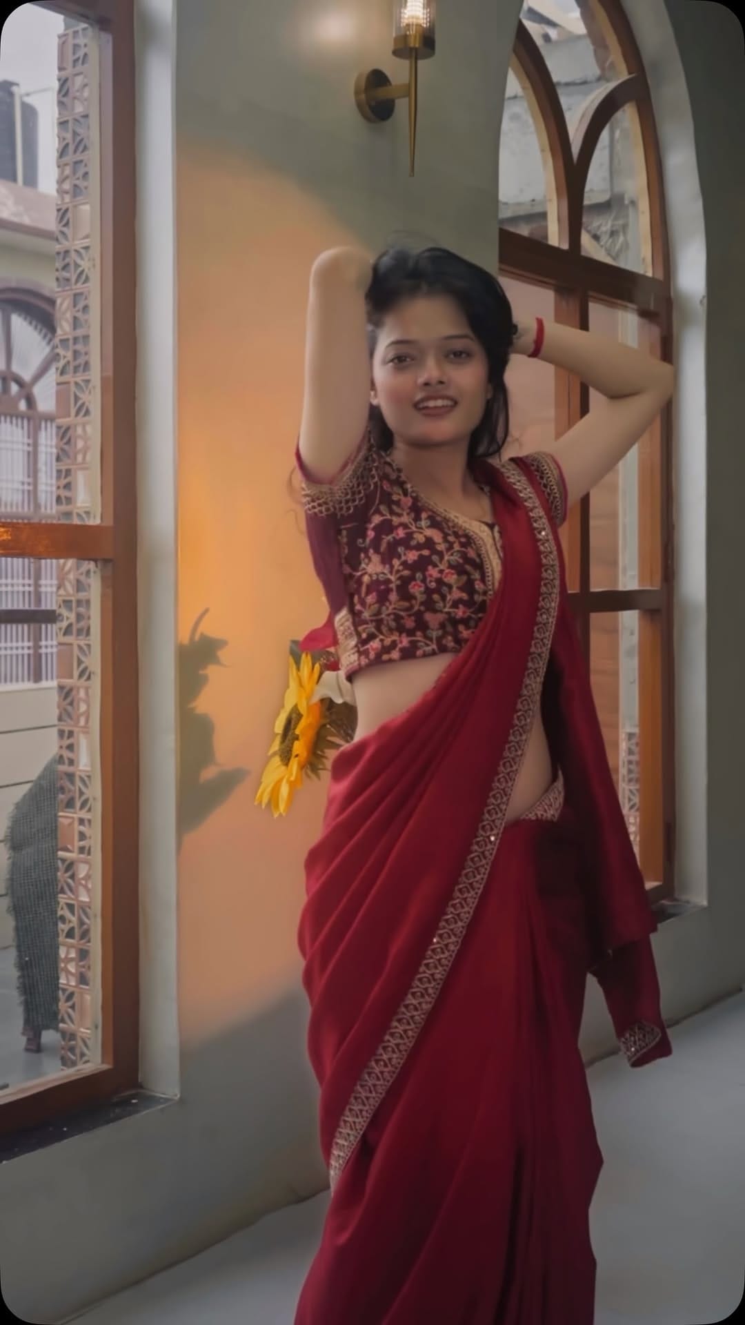 Post 2 by Yashika Agrawal on Instagram (video)