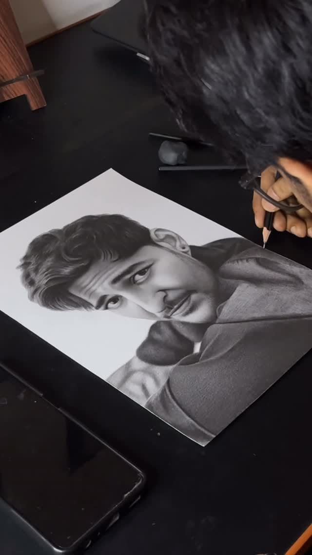 Post 5 by ARTIST SIDD on Instagram (video)
