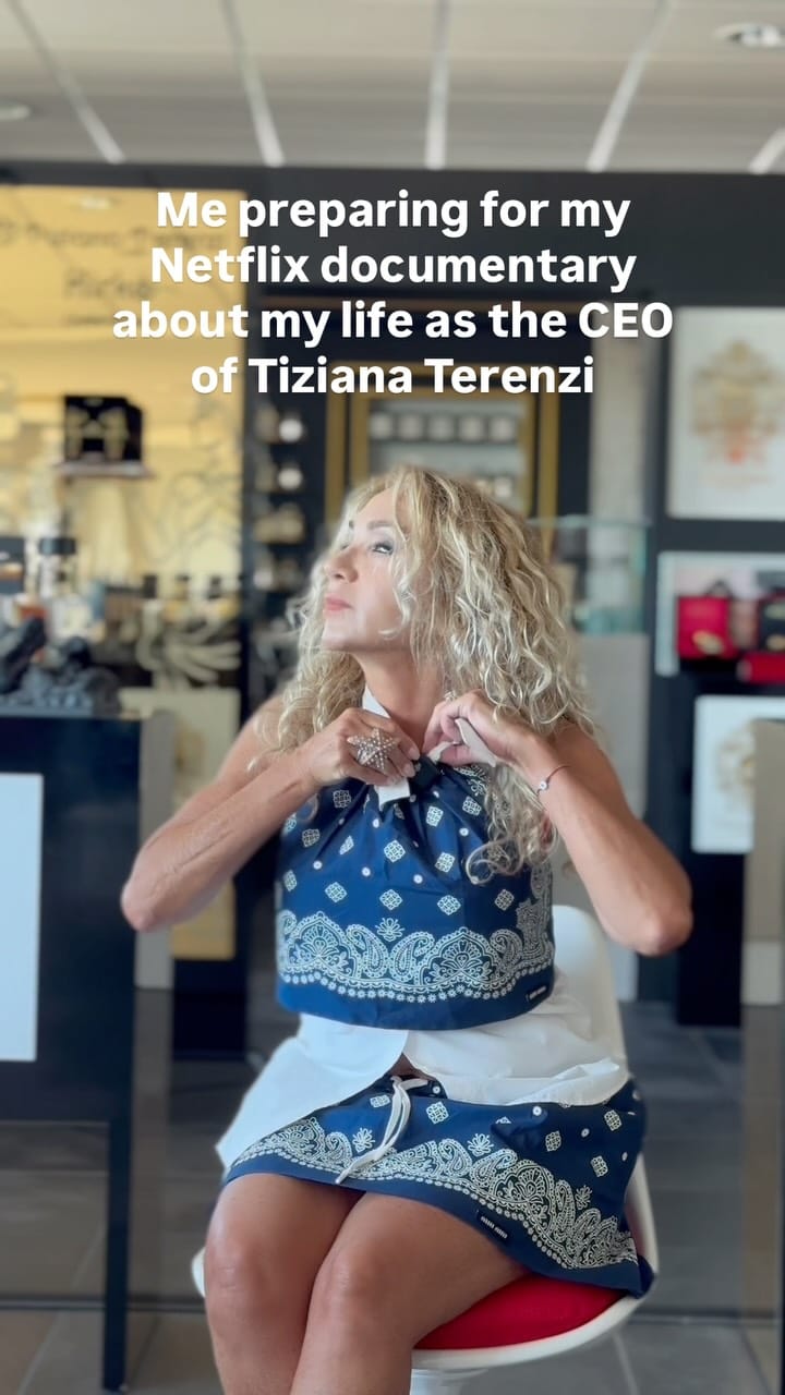 Post 6 by Tiziana Terenzi on Instagram (video)