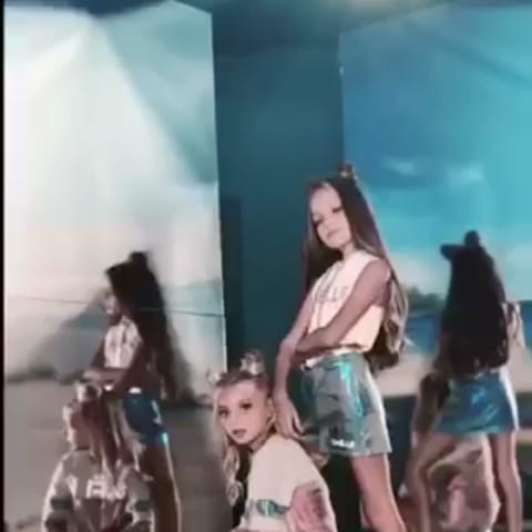 Post 10 by Mattia D’Angelo on Instagram (video)