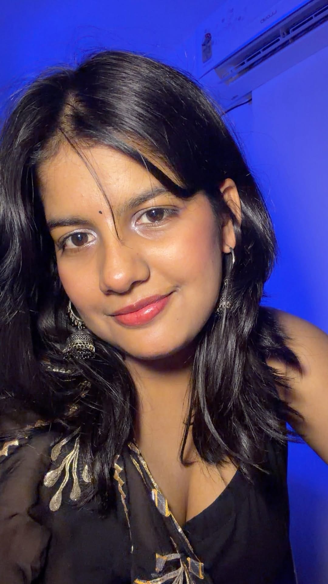 Post 2 by Swati jha🧡 on Instagram (video)