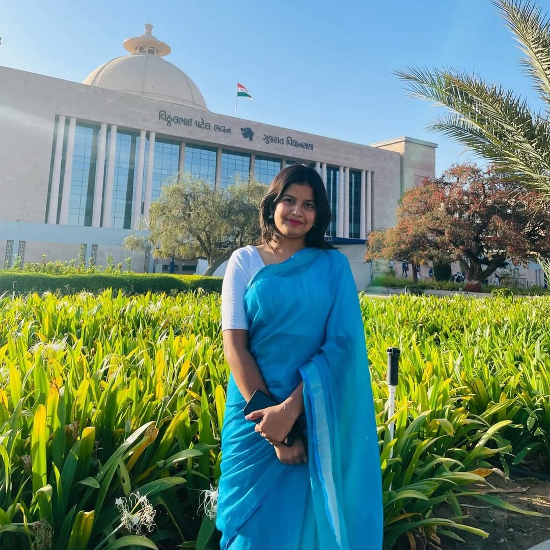 Post 9 by Swati jha🧡 on Instagram (carousel)