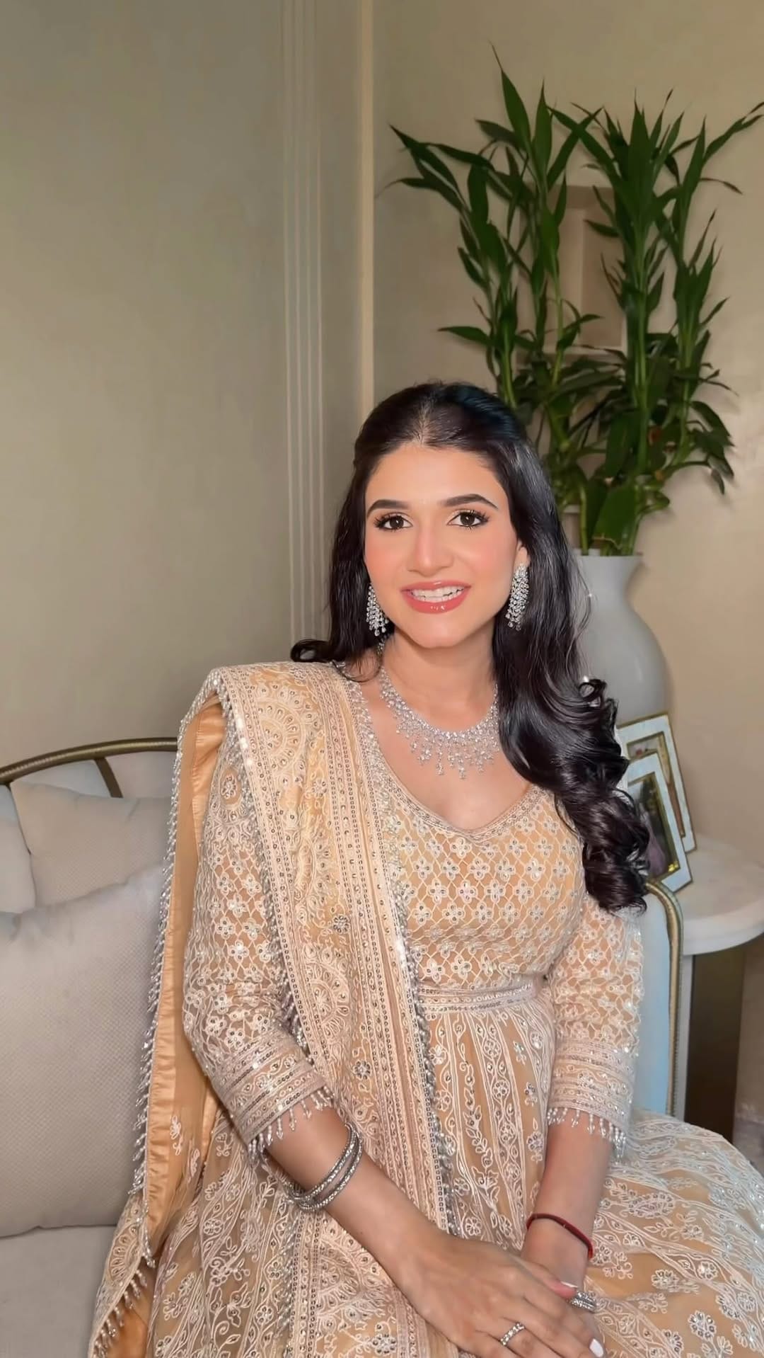 Post 5 by Sneha Chowdhary on Instagram (video)
