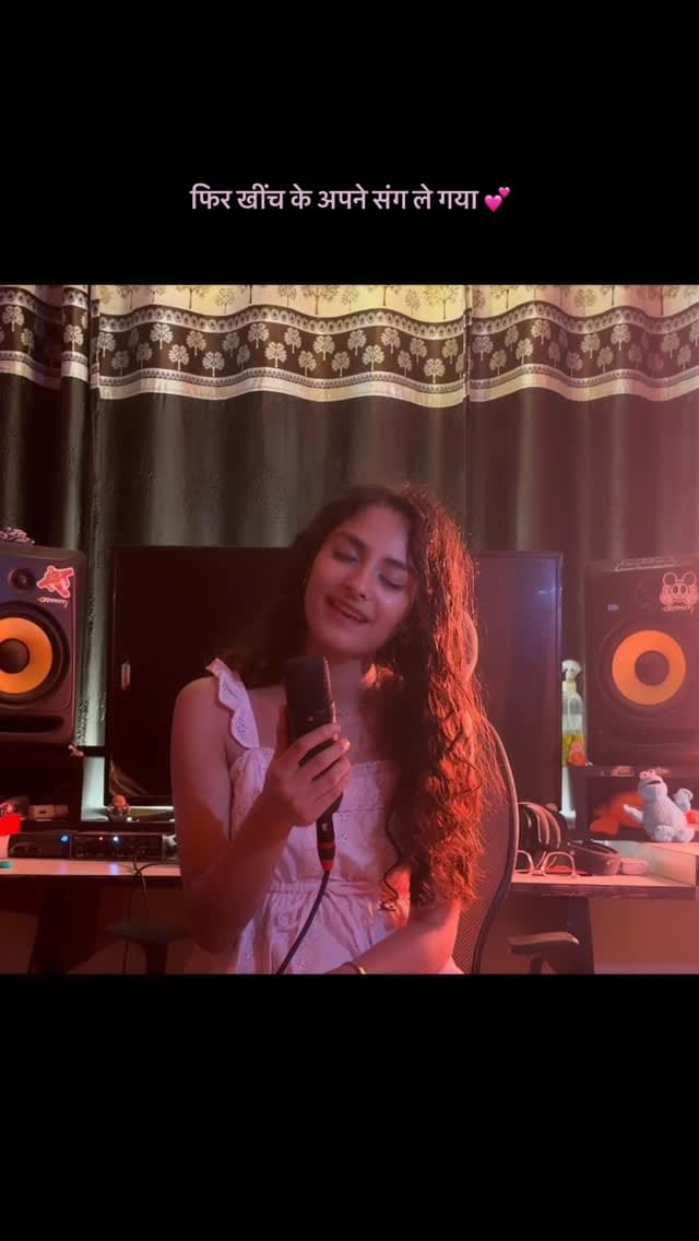 Post 5 by वंशिका गौतम 🌻 on Instagram (video)