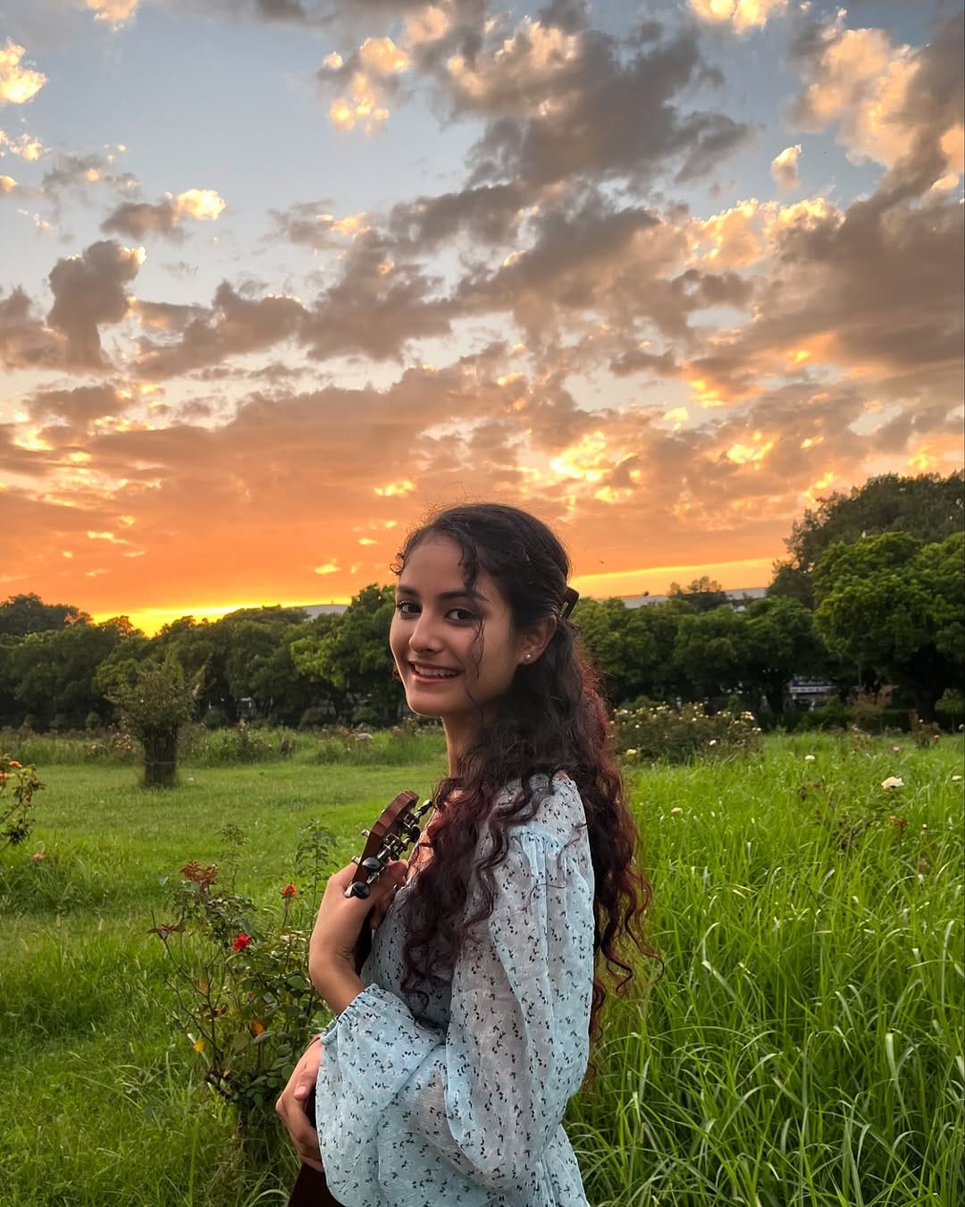 Post 10 by वंशिका गौतम 🌻 on Instagram (image)