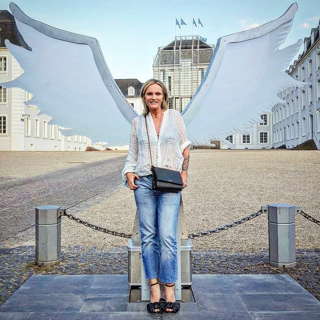 Post 9 by Patricia Kaas on Instagram (image)