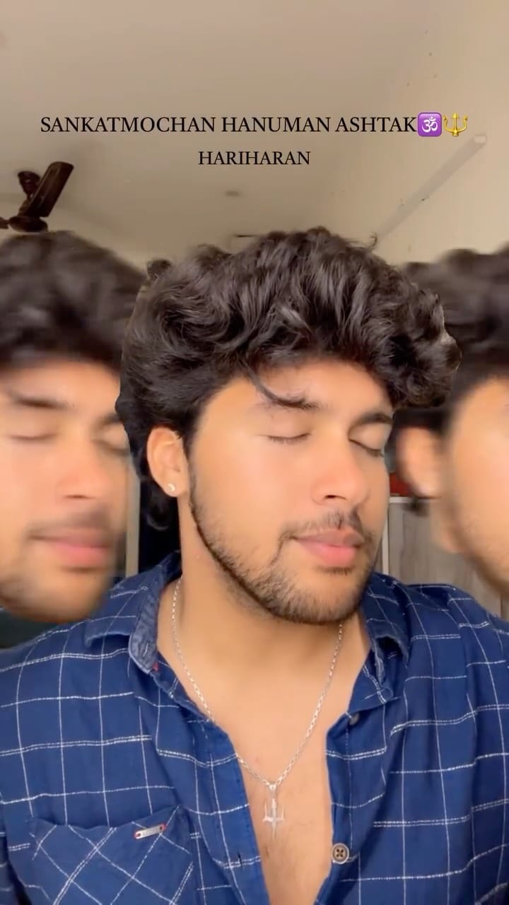 Post 7 by Ishaan on Instagram (video)