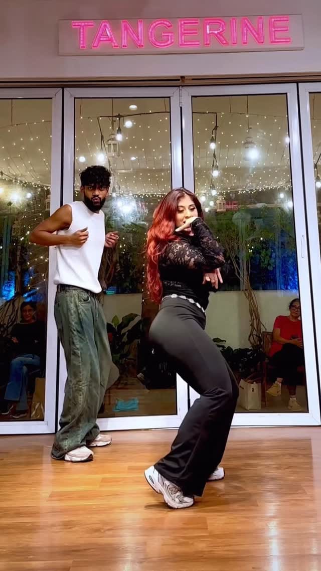 Post 8 by Avantika Karir on Instagram (video)