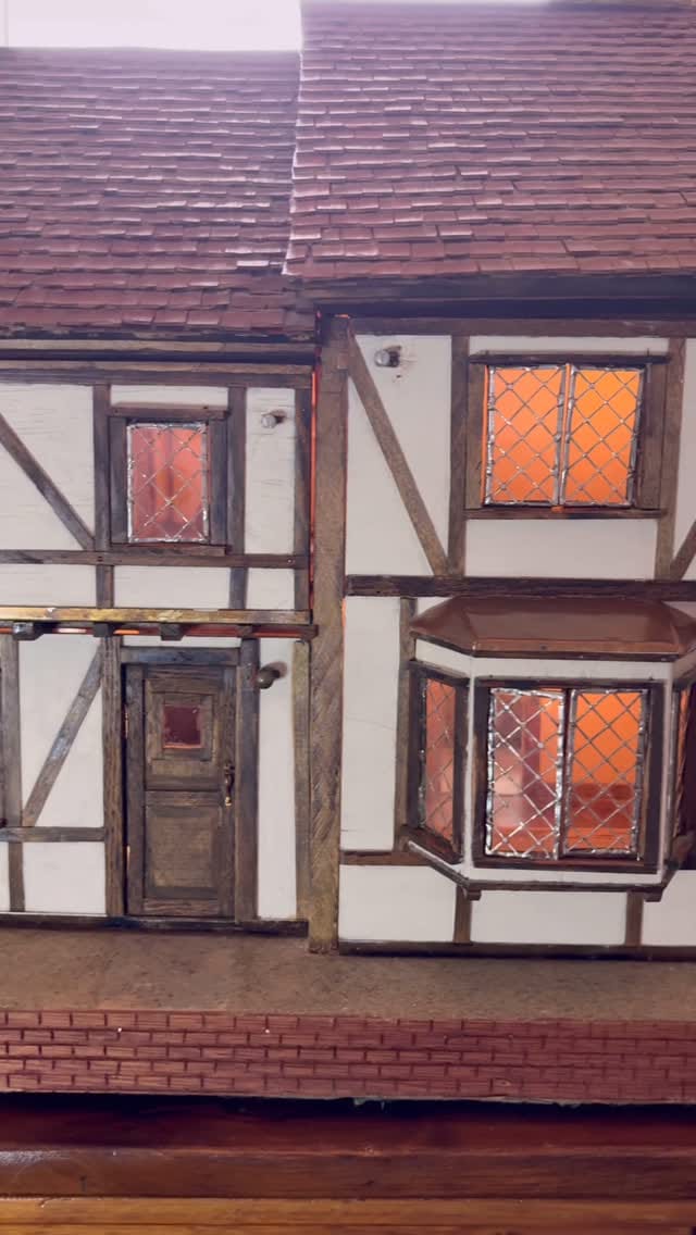 Post 9 by WILDWOOD MINIATURES on Instagram (video)
