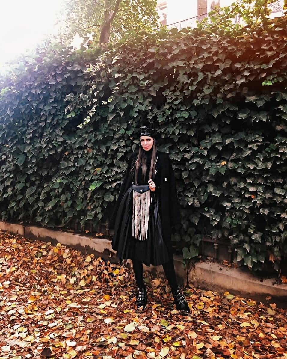 Post 3 by 💋Lolita💋 on Instagram (image)