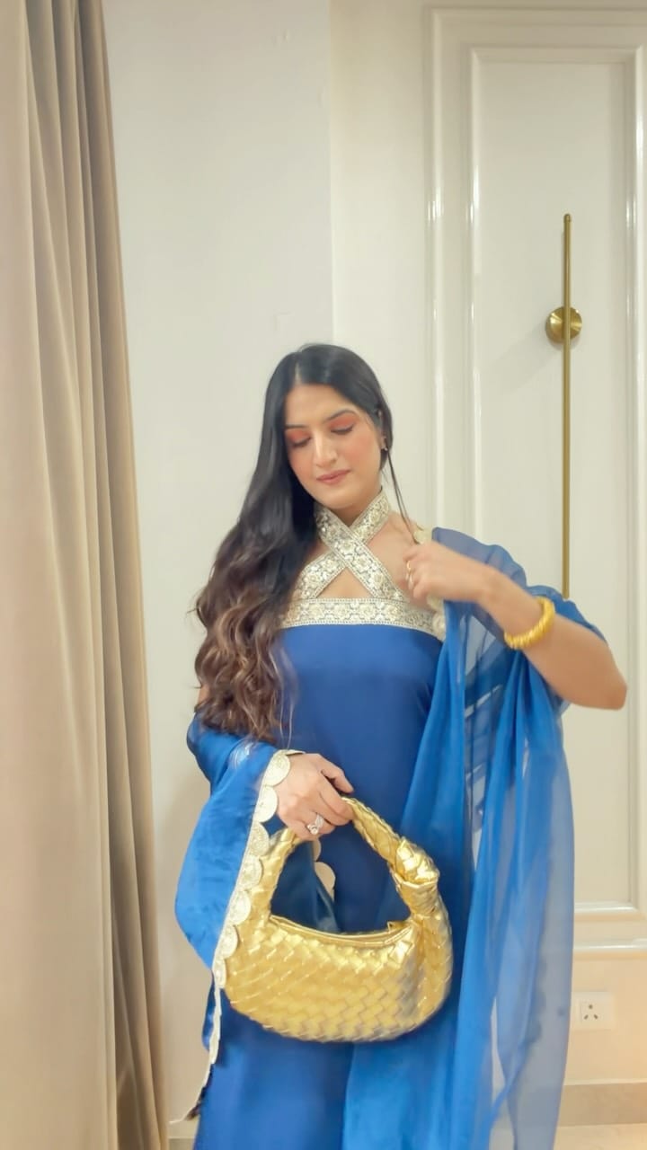 Post 3 by Gunjan Gulati on Instagram (video)