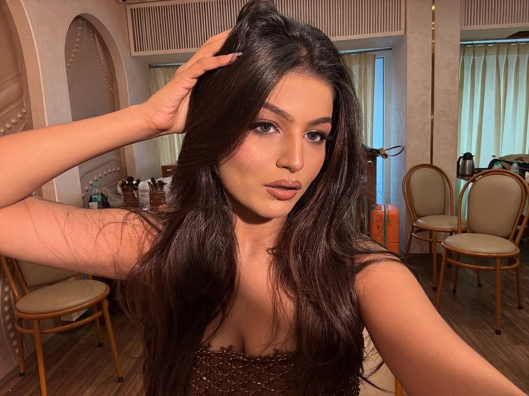 Post 1 by Isha Jangam 🧿 on Instagram (carousel)