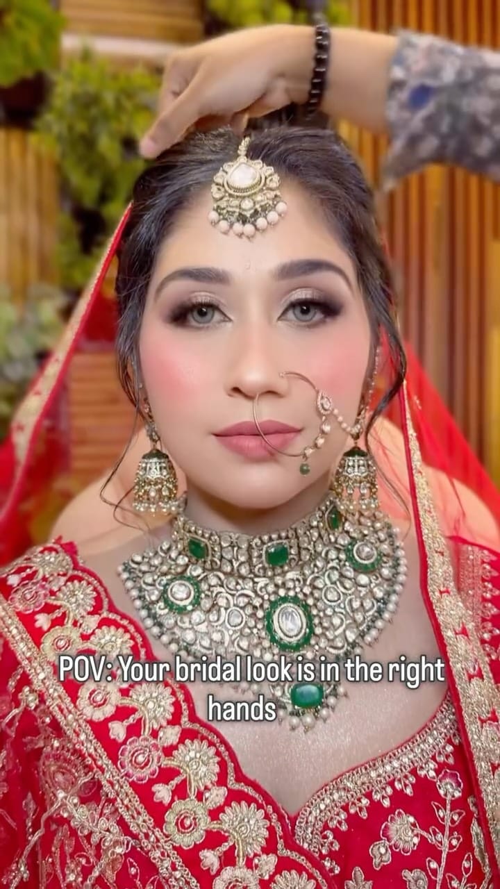 Post 4 by Arvind Kaur on Instagram (video)