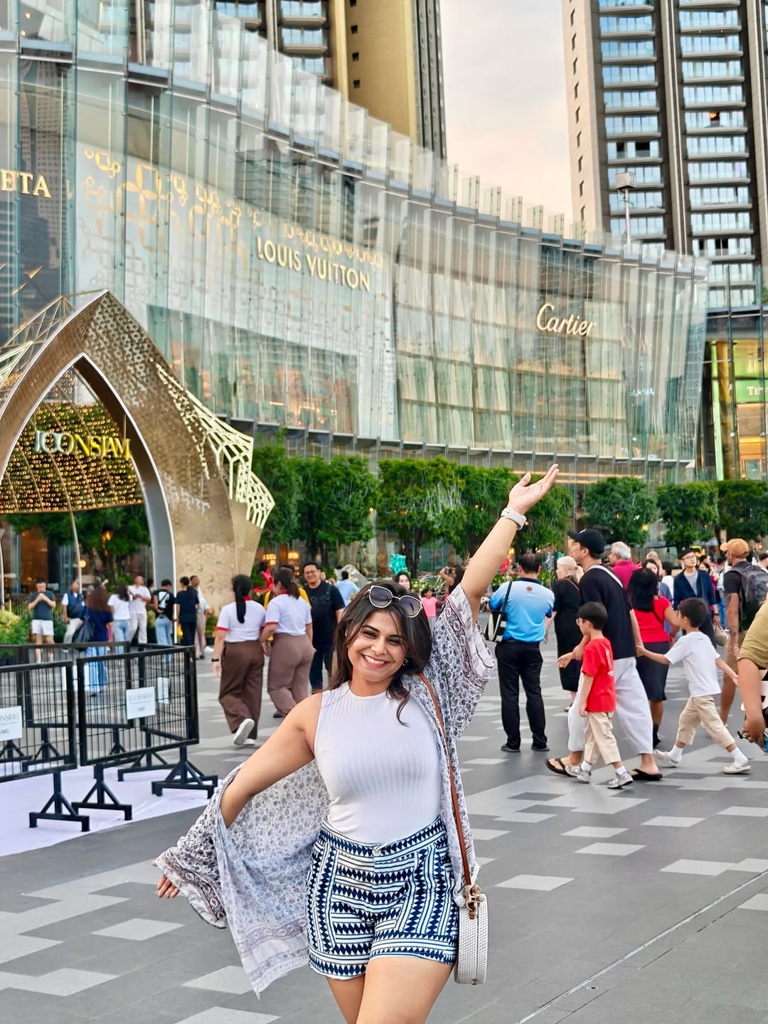 Post 1 by नृत्यांगना | Shraddha | Belly Dance on Instagram (carousel)