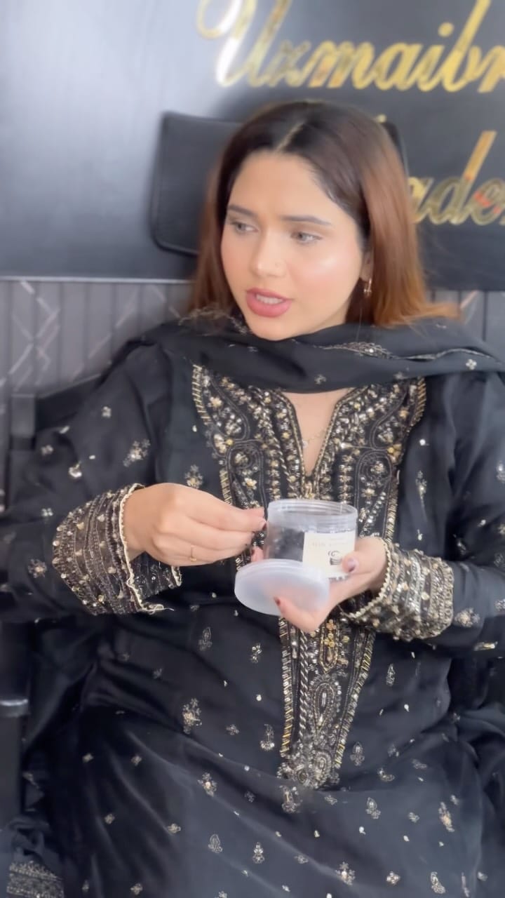 Post 2 by Uzma Khan on Instagram (video)