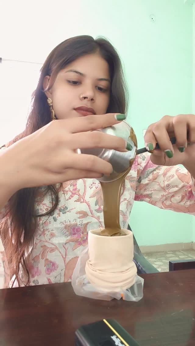 Post 2 by mehandiartwithsapna - Chhattisgarh based mehndi artist on Instagram (video)