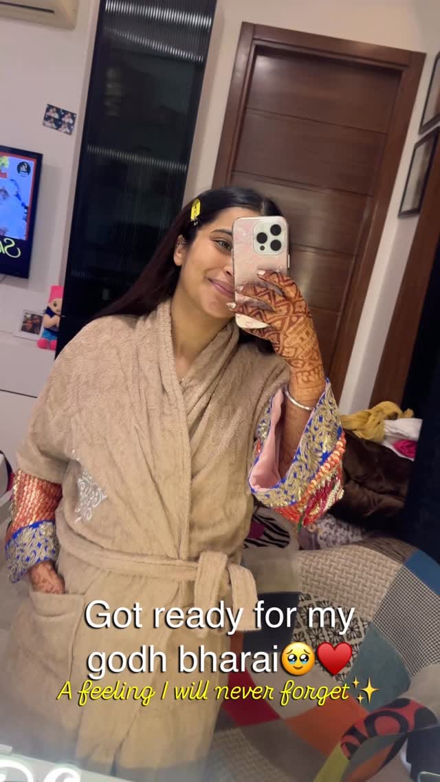 Post 7 by Simran Kaur🌟 on Instagram (video)
