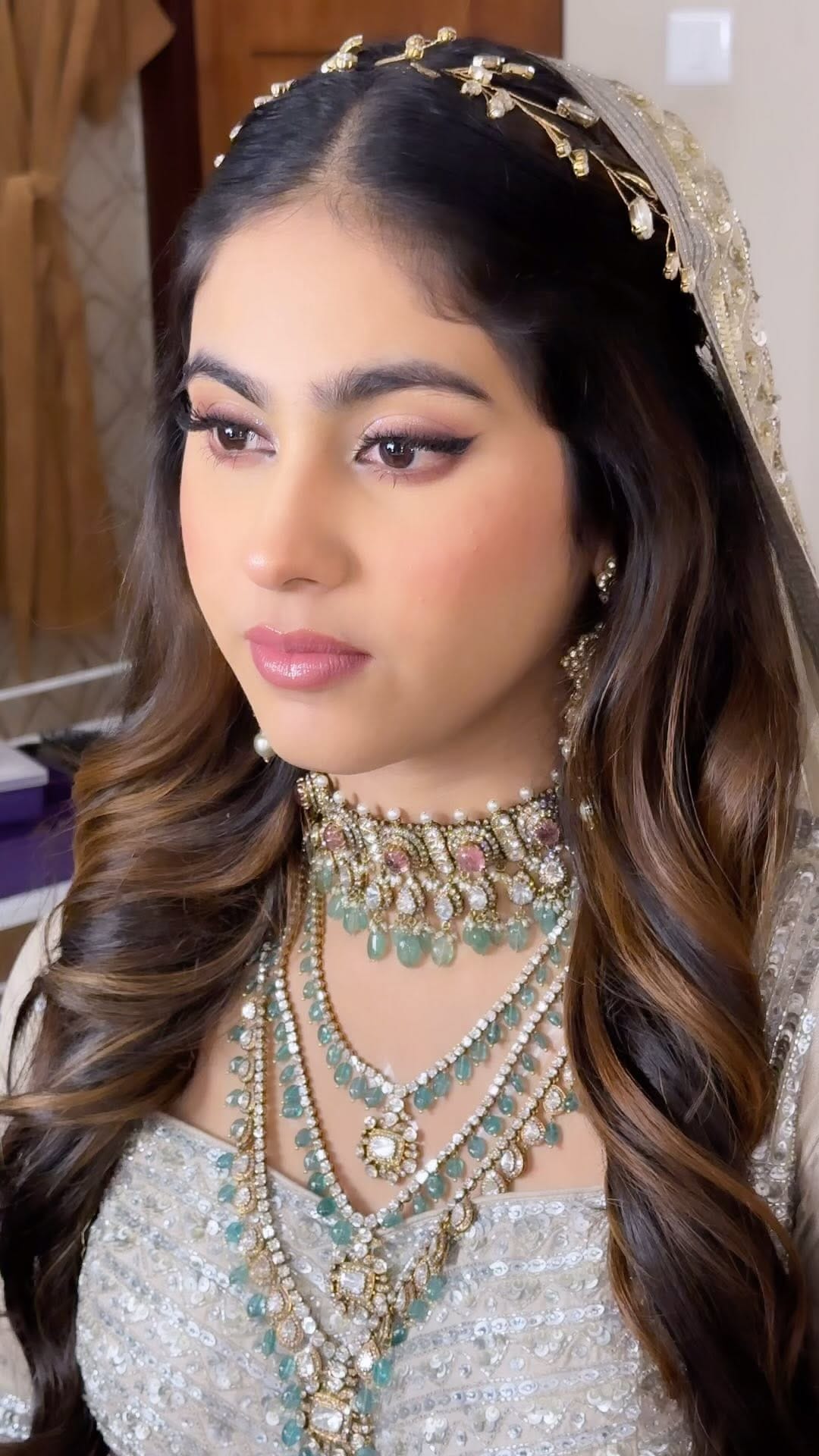 Post 8 by Makeup By Muneera Shiyas on Instagram (video)