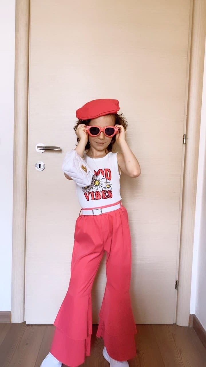 Post 9 by Ajra 💃💃little fashion on Instagram (video)