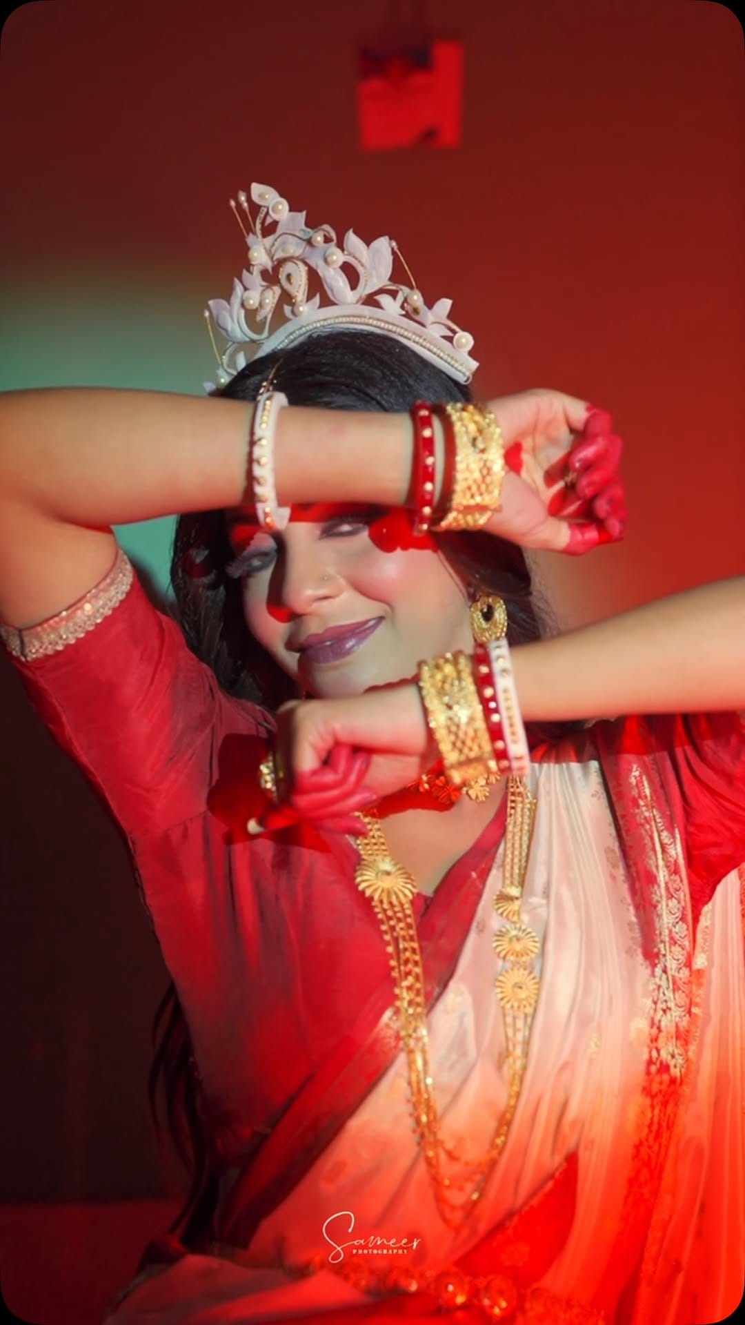Post 7 by Naina Mahato on Instagram (video)