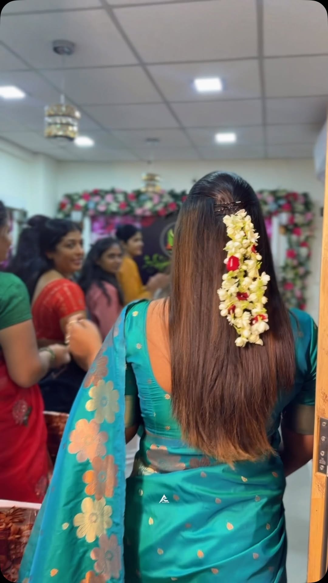 Post 3 by Madhuri More | Nashik Bridal Makeup Artist on Instagram (video)