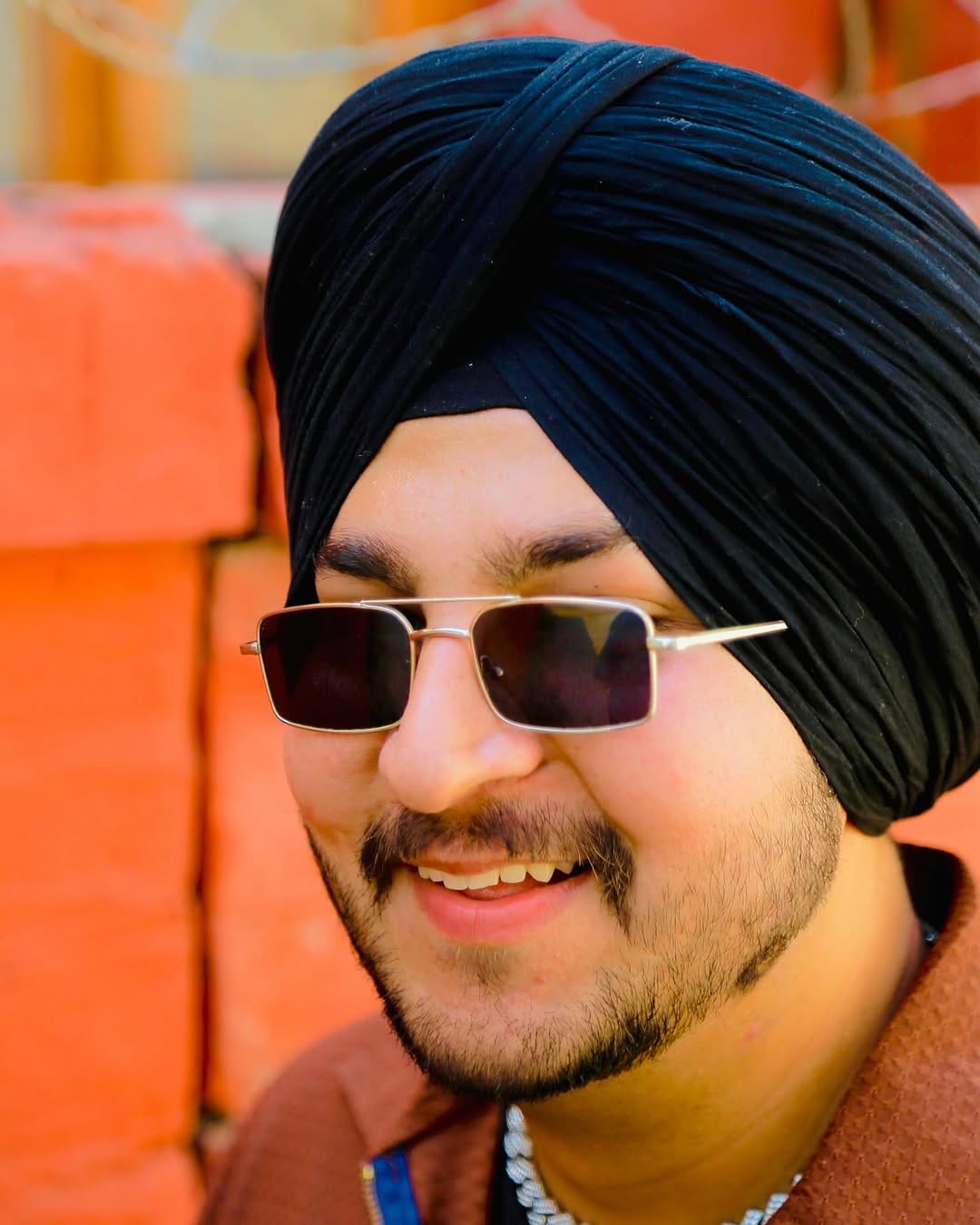 Post 3 by Gulab Mahal (ਗੁਲਾਬ ਮਾਹਲ) on Instagram (carousel)