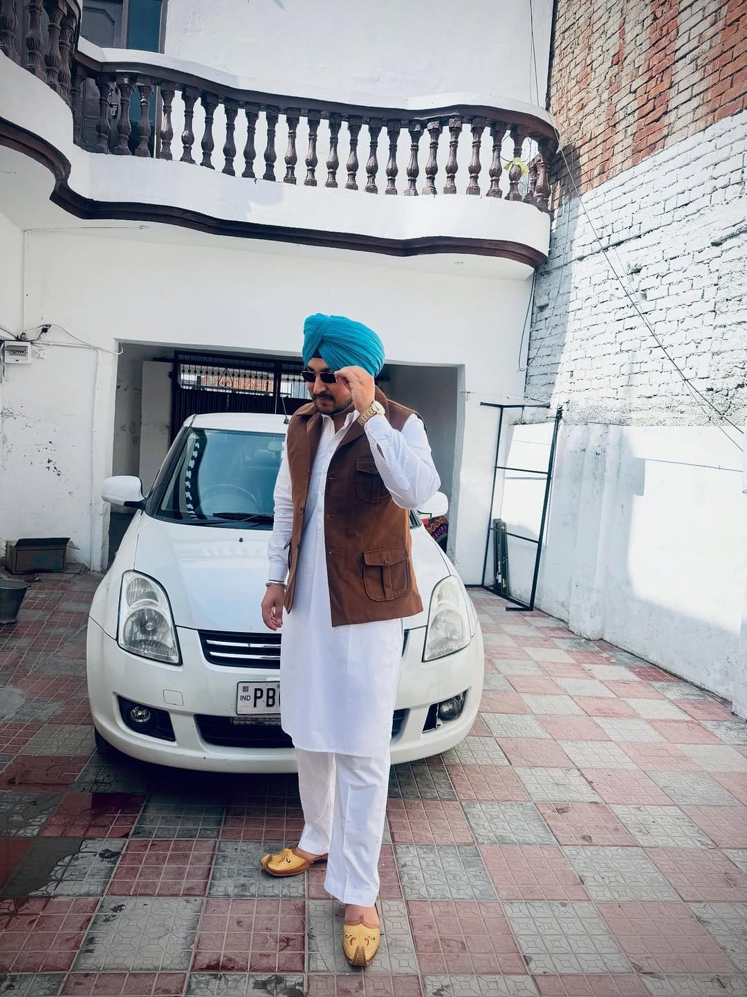 Post 1 by Gulab Mahal (ਗੁਲਾਬ ਮਾਹਲ) on Instagram (carousel)
