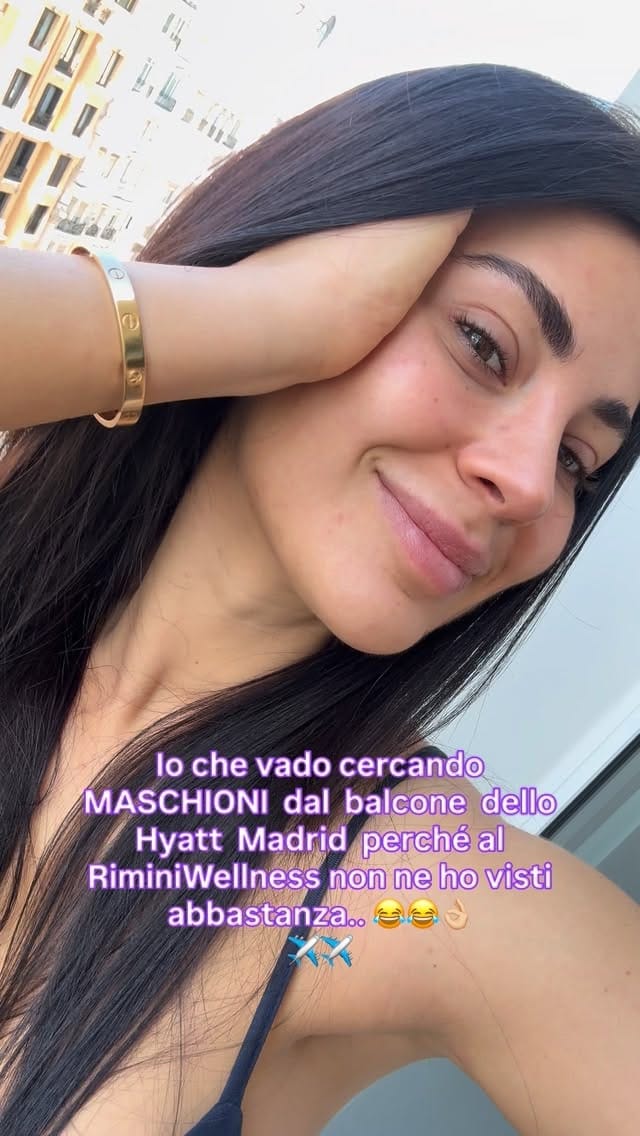 Post 8 by 𝑆𝑂𝐹𝐼𝐴 𝐶𝑂𝑆𝑇𝐴𝑁𝑇𝐼𝑁𝐼 on Instagram (video)