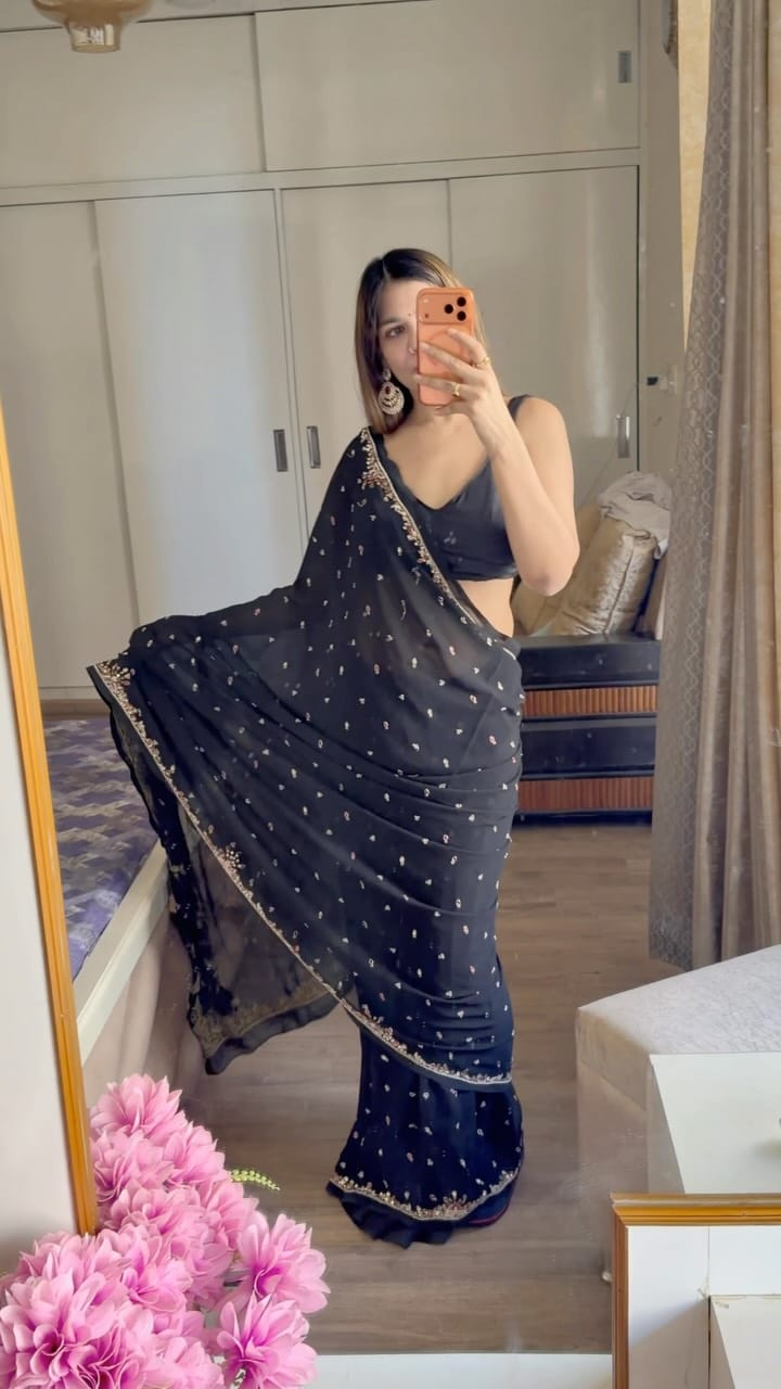 Post 6 by Ms.India globe Deepti Titoria on Instagram (video)
