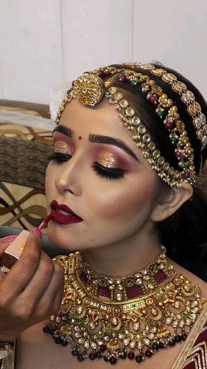 Post 10 by Tanya Gupta on Instagram (video)