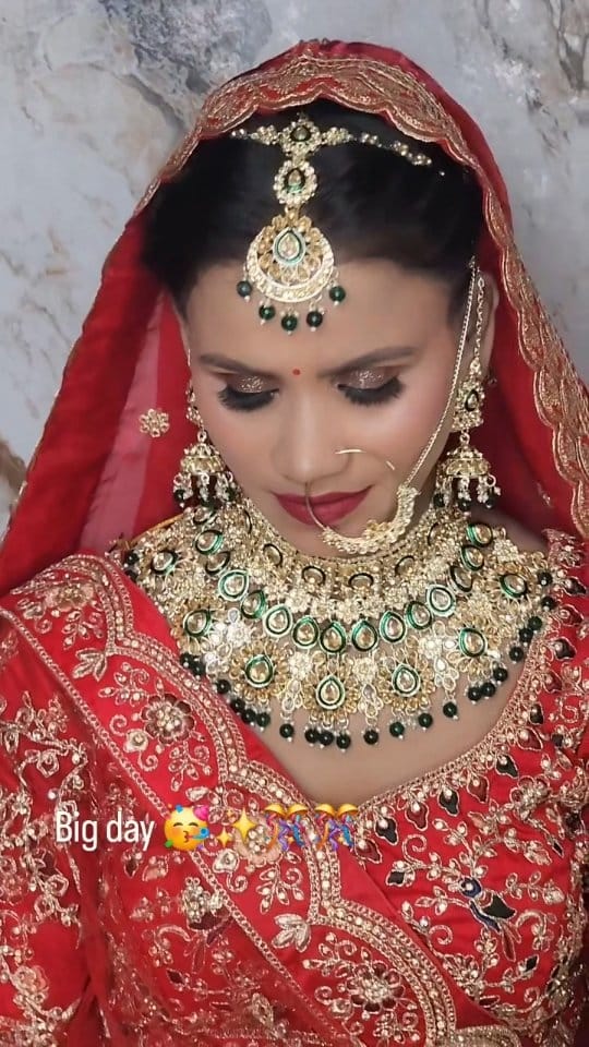 Post 7 by Tanya Gupta on Instagram (video)