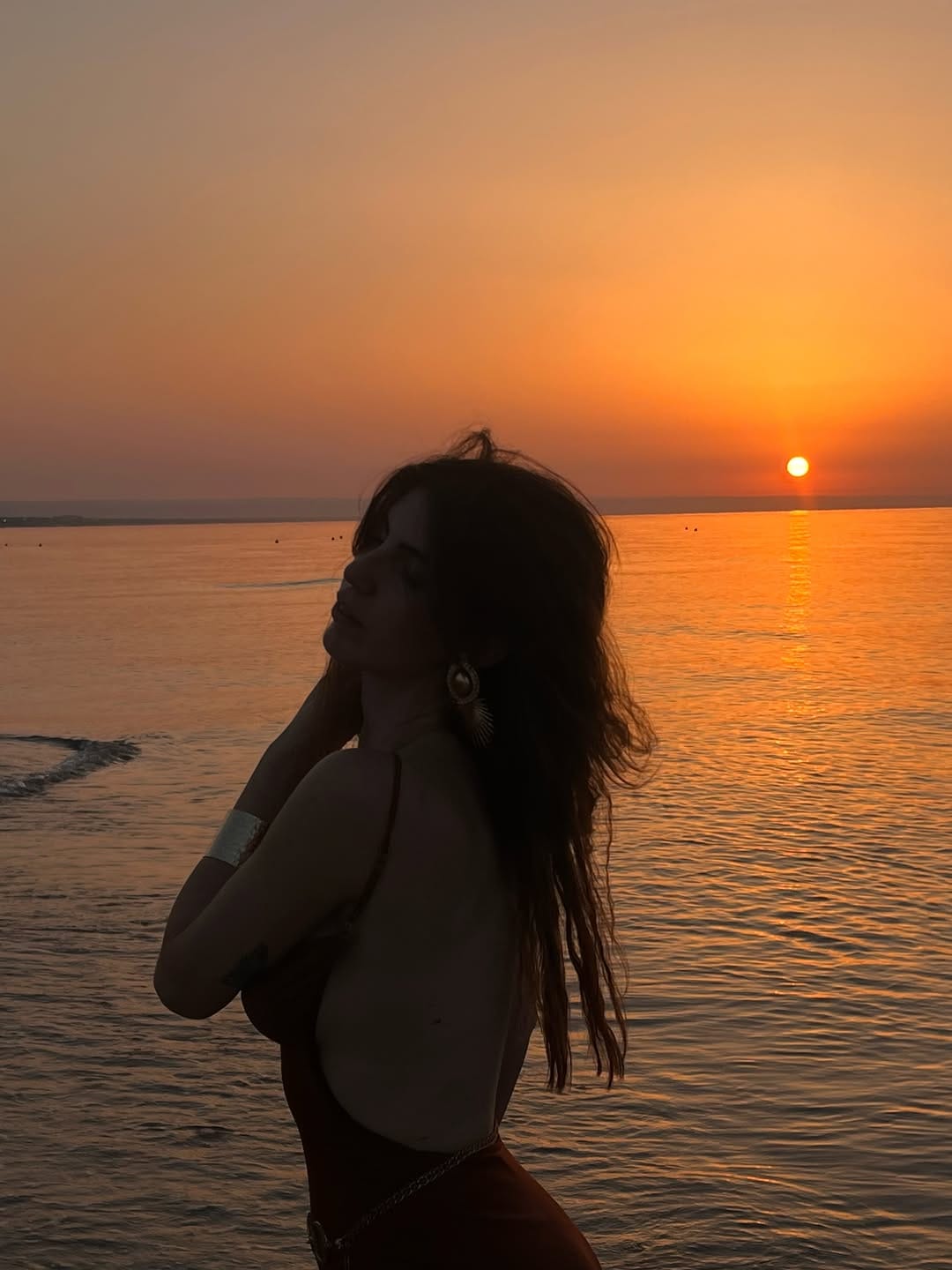 Post 1 by 𝕲𝖆𝖎𝖆 𝖈𝖔𝖘𝖙𝖊𝖑𝖑𝖆🌙 on Instagram (carousel)