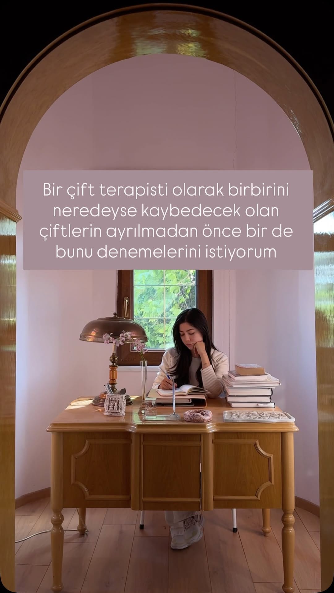 Post 2 by Uzman Psikolog Gözde Nur Şahin on Instagram (video)