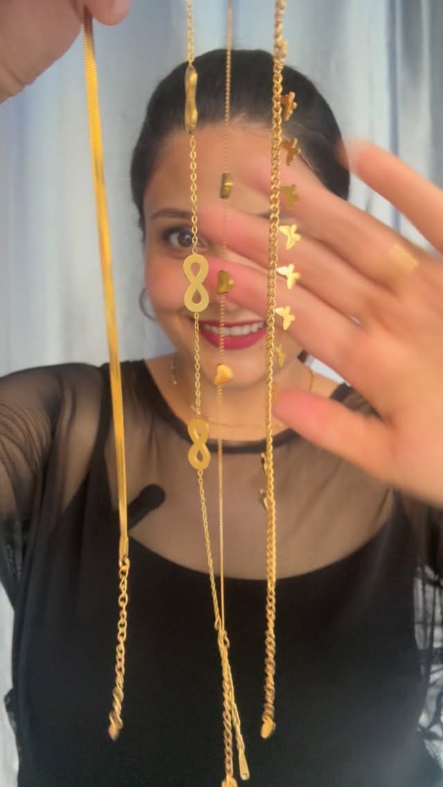 Post 3 by TANVI on Instagram (video)