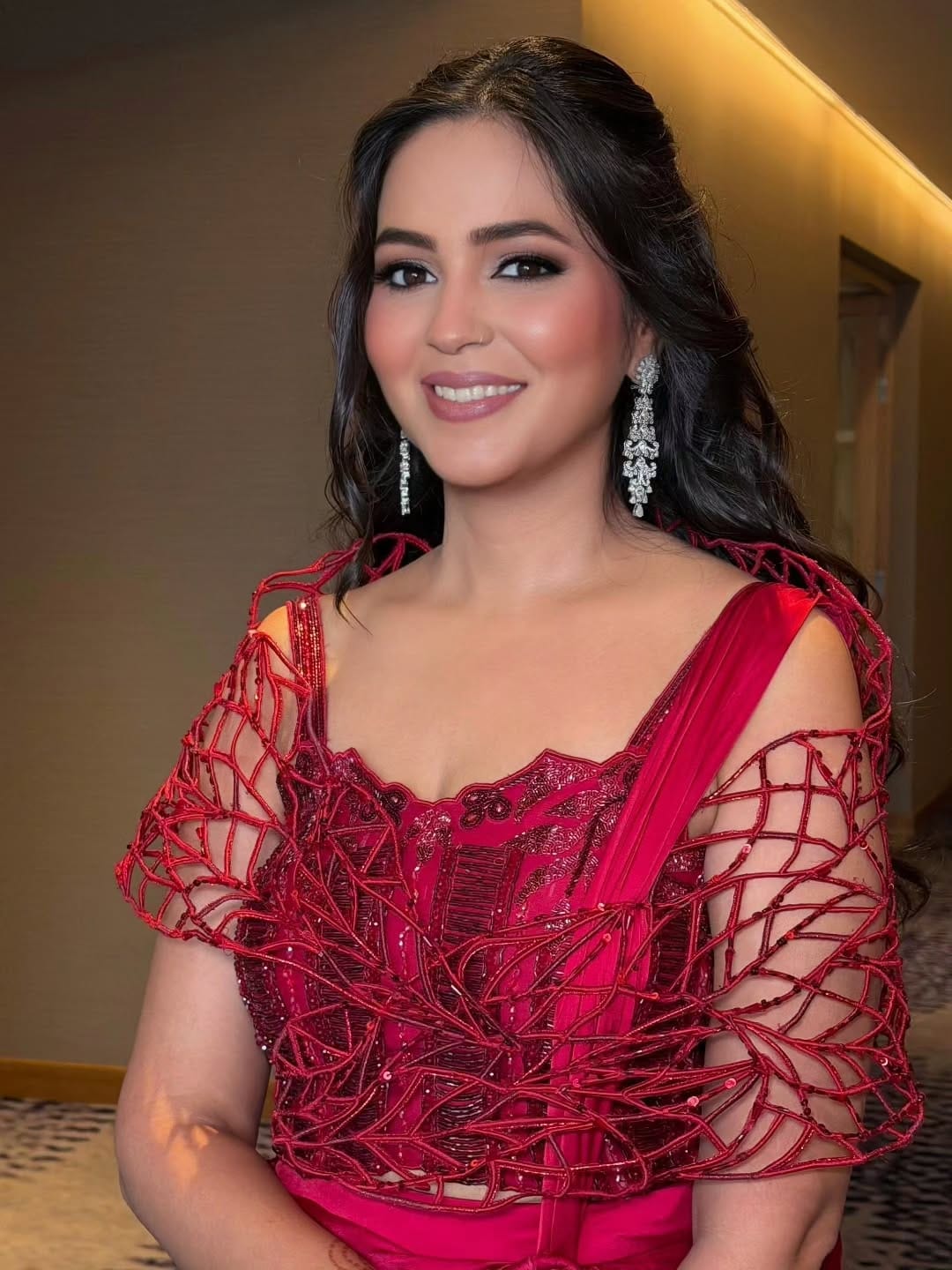Post 2 by Anjum Amaan Qureshi 🧿 on Instagram (carousel)
