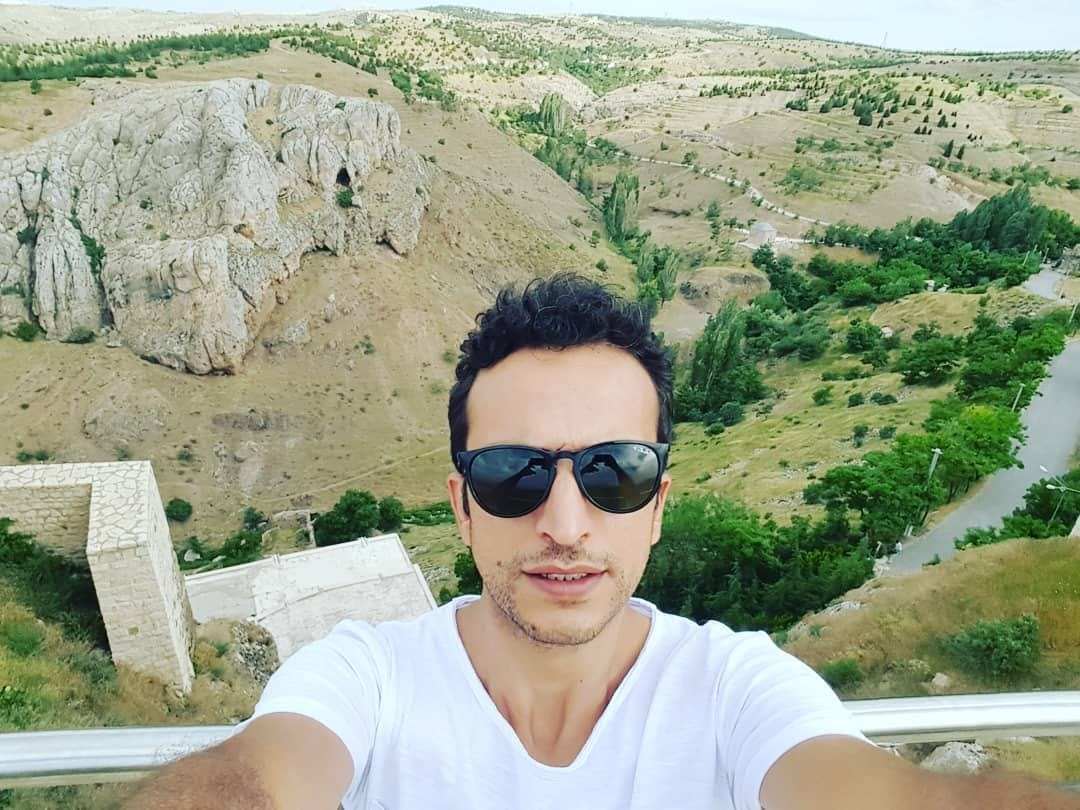 Post 6 by Dr Demir Mehmet Öz on Instagram (image)