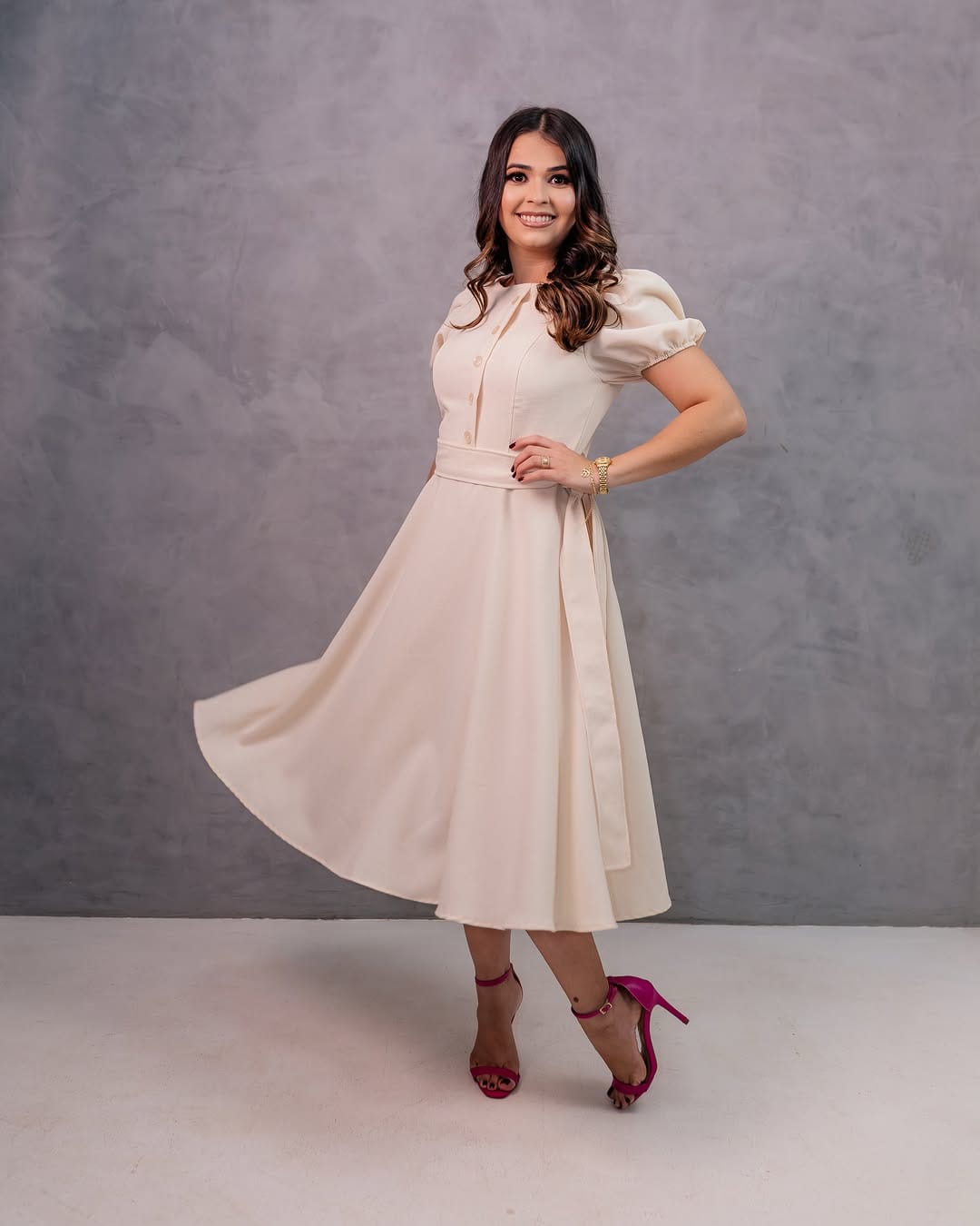 Post 8 by Abiqueila Vieira 👗 on Instagram (carousel)