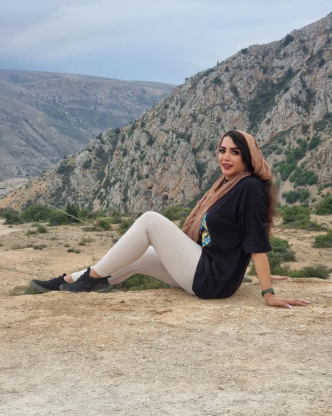 Post 3 by افسانه صالحی on Instagram (carousel)