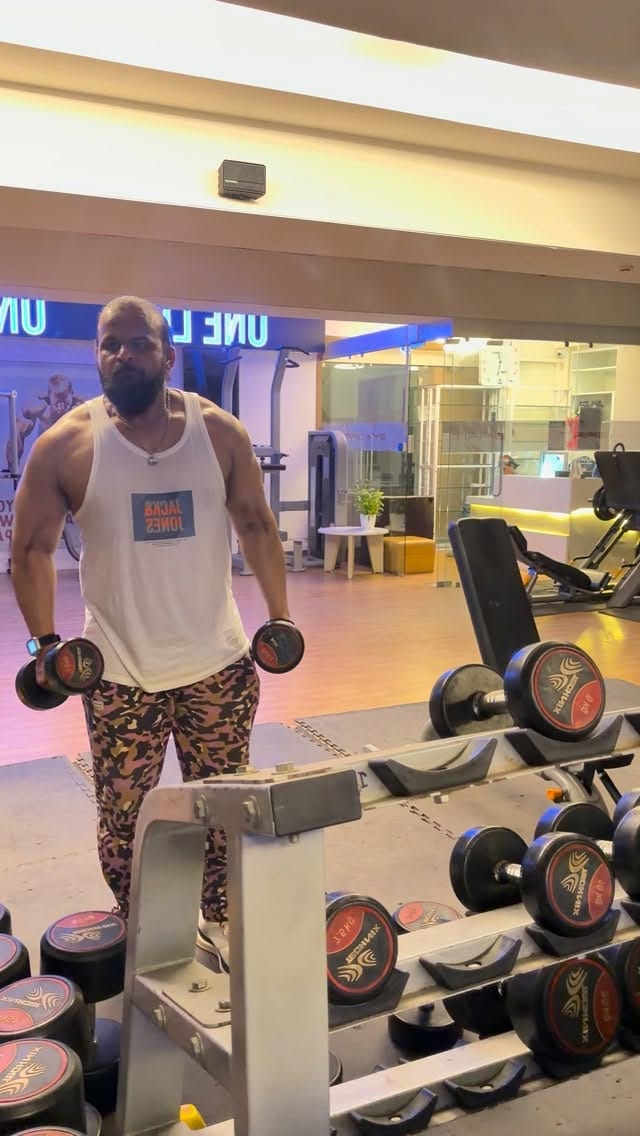 Post 2 by Mohammed Umar on Instagram (video)