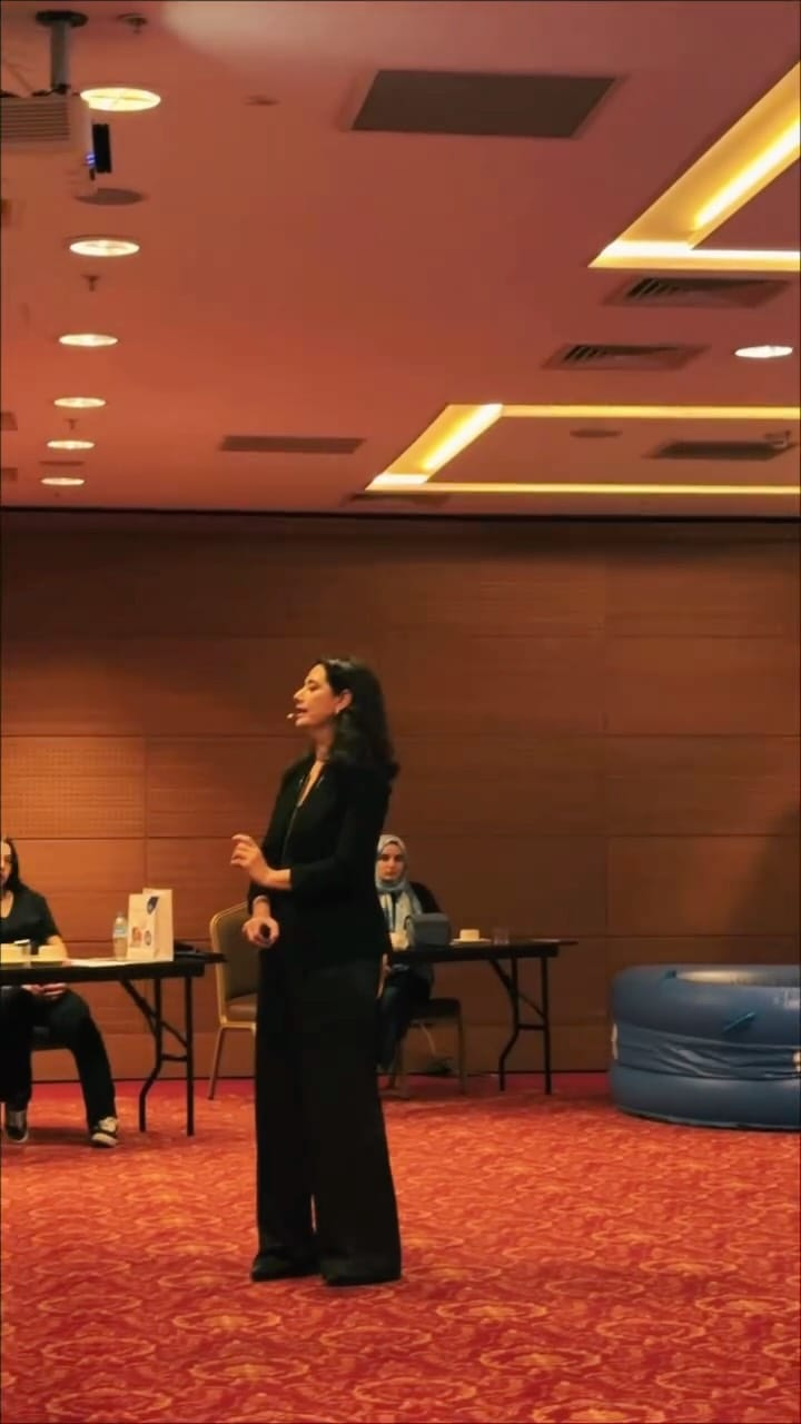 Post 5 by Emel Bilici on Instagram (video)