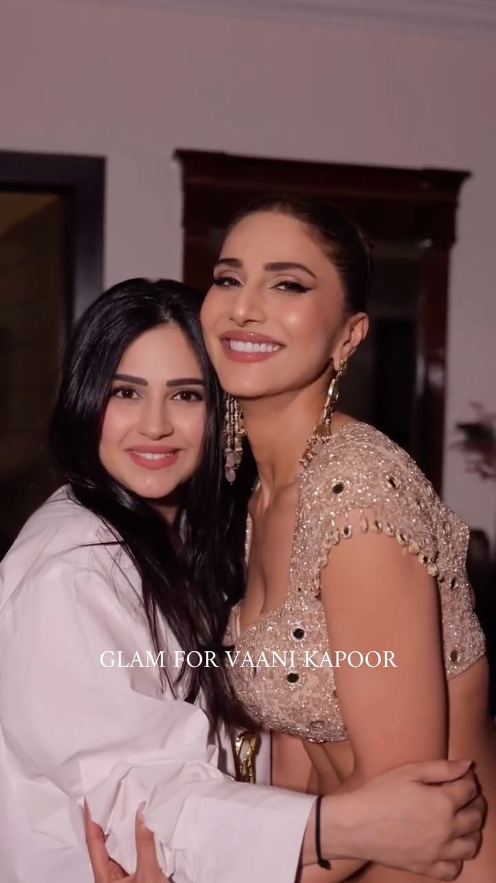 Post 3 by Priyanka Gogia on Instagram (video)