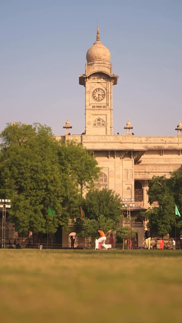 Post 3 by ＡＮＳＨＵＬ ＰＡＴＨＡＫ on Instagram (video)