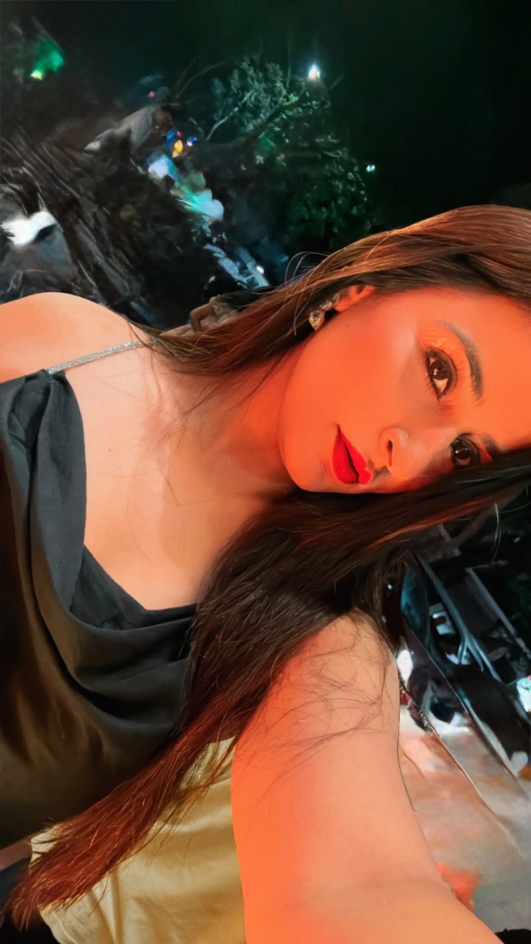 Post 10 by R I C H A   B H A T T on Instagram (video)