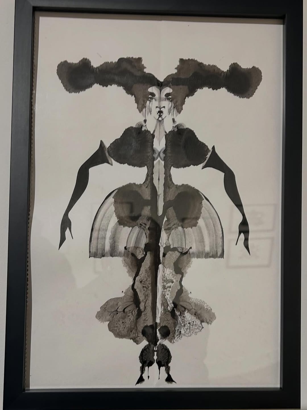 Post 6 by Edmundo Castillo on Instagram (carousel)