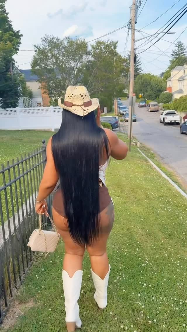 Post 8 by SHANCHYNA 👑🔱 on Instagram (video)