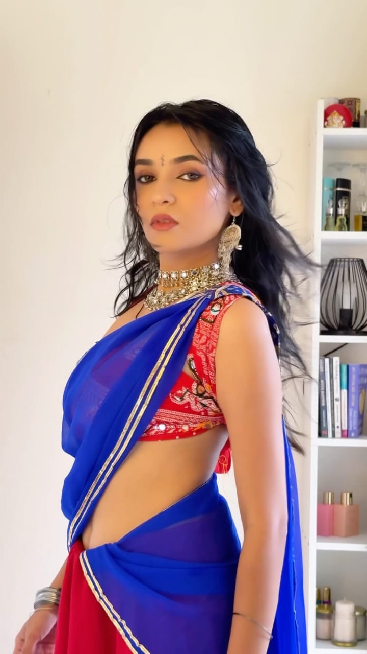 Post 3 by HITAKSHI CHATTERJEE | INDIA 🇮🇳 on Instagram (video)
