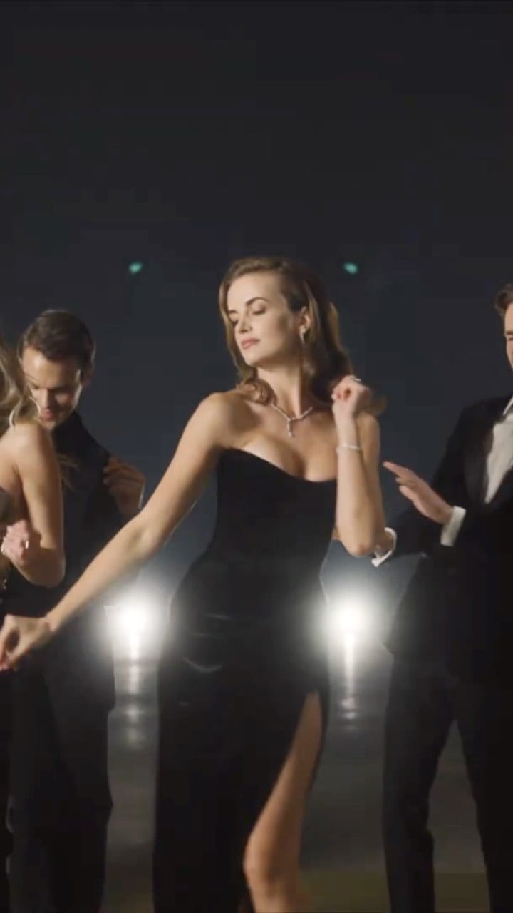 Post 9 by Polina Voronaya on Instagram (video)