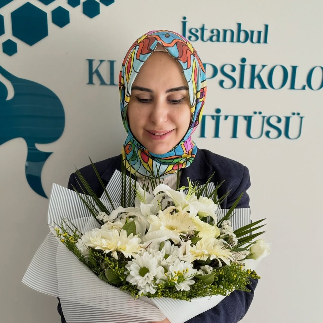 Post 3 by Dr.rukiye_karakose on Instagram (image)