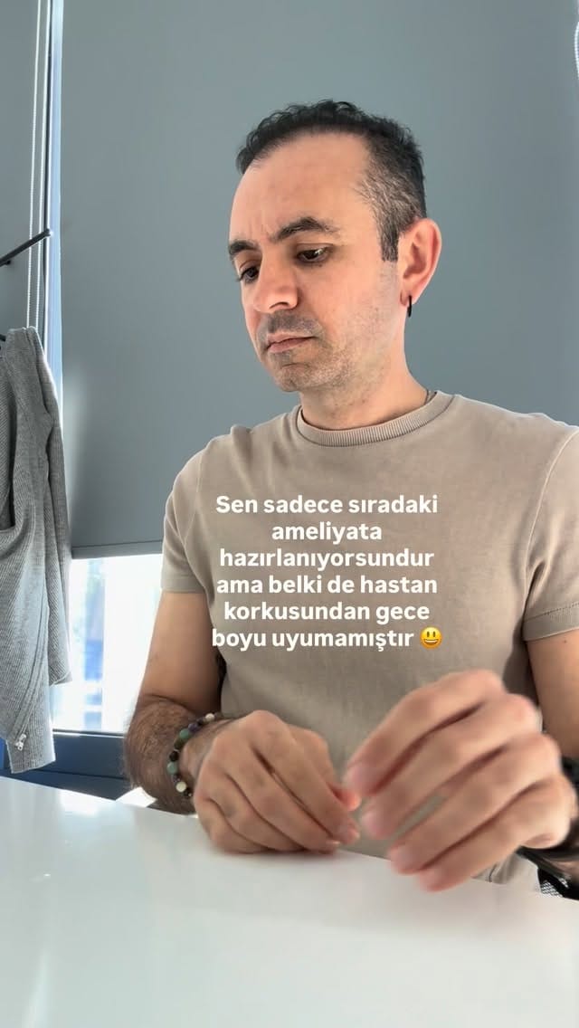 Post 10 by Doç. Dr. Akif TÜRER (Assoc.Prof.) Çene Cerrahisi Uzmanı on Instagram (video)
