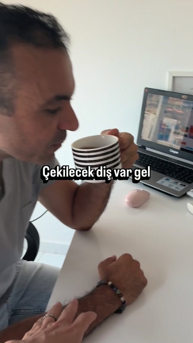 Post 1 by Doç. Dr. Akif TÜRER (Assoc.Prof.) Çene Cerrahisi Uzmanı on Instagram (video)